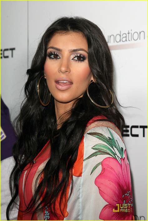 Kim Kardashian Bowls Big Photo 1282551 Kim Kardashian