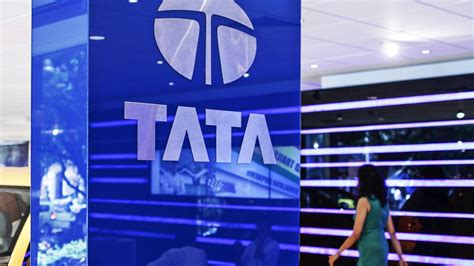 tata group plans  acquire stake  indiamart techstory