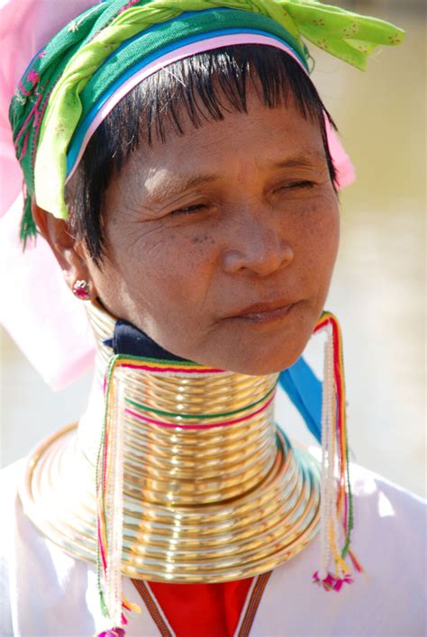 gratis afbeeldingen mensen vrouw kleur kind kleding kleuter hoofd birma inheemse