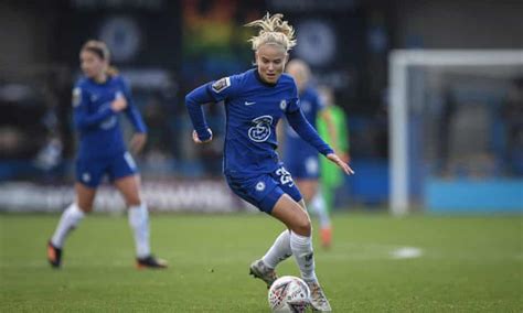 chelsea s pernille harder i want to be where there is the biggest