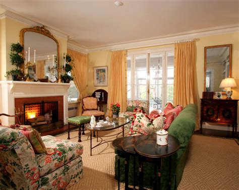classically designed living room traditional living room  york