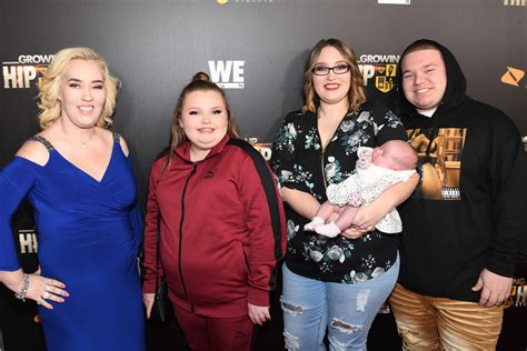 Mama June Star Pumpkin Her Husband Josh And Sister Alana Evicted From
