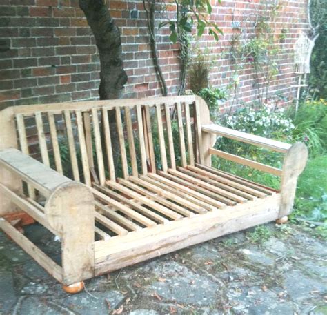 upcycle   sofa  garden furniture miami