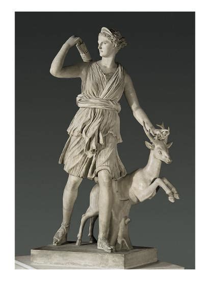 artemis the huntress known as the diana of versailles