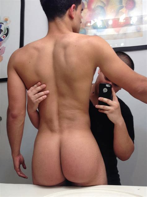 sexy man gets his butt photographed nude men selfies