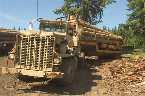 logging truck wikipedia   encyclopedia army pinterest vehicle logging equipment