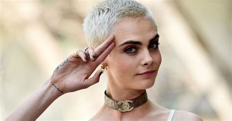 Cara Delevingne On Shaving Her Head You Don T Need Hair To Be Beautiful