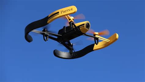 parrot bebop drone review  keen eye   sky   huge price