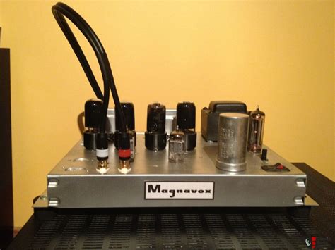 magnavox  tube amp photo  canuck audio mart
