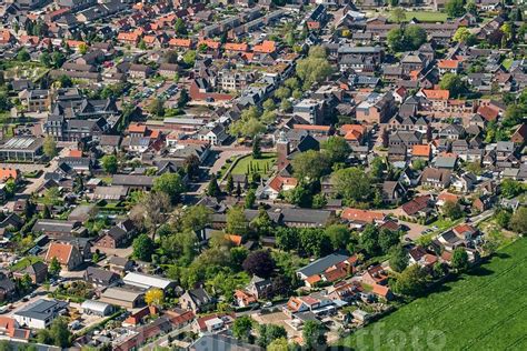 hollandluchtfoto kerkdriel luchtfoto