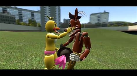foxy y toy chica five nights at freddy s amino