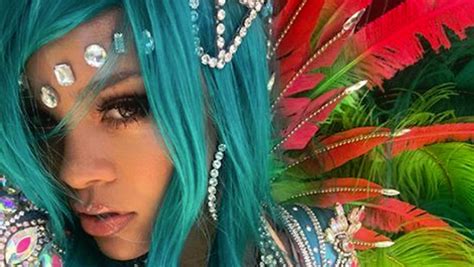 rihanna s spectacular crop over festival outfit has obviously broken