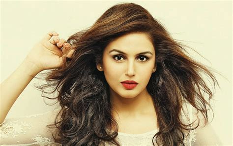 Bold Beautiful And Brilliant Huma Qureshi Sets A Perfect