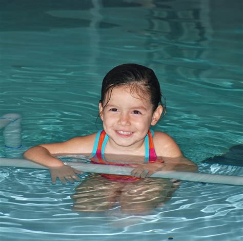 deep blue swim school swimming lessons  kids  los alamitos  rossmoor
