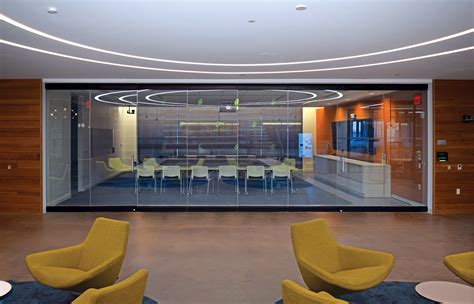 Nanawall Debuts First Frameless Glass Wall System With