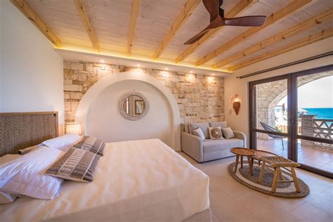 deluxe comfort apartments porta del mar psarou beach zakynthos