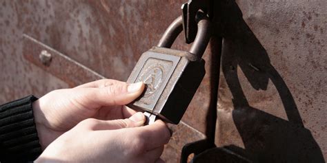 7 Reasons Your Padlock Wont Open What To Do When A Padlock Is Broken