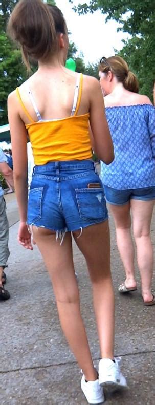 busted cute skinny teen in shorts sexy candid girls
