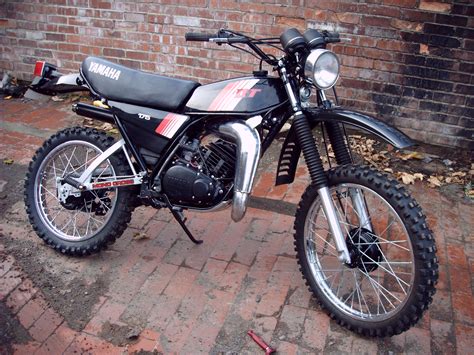 yamaha dt  mx image