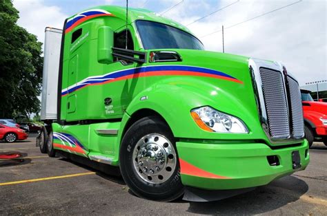 test drive kenworth  advantage fuel smarts trucking info page