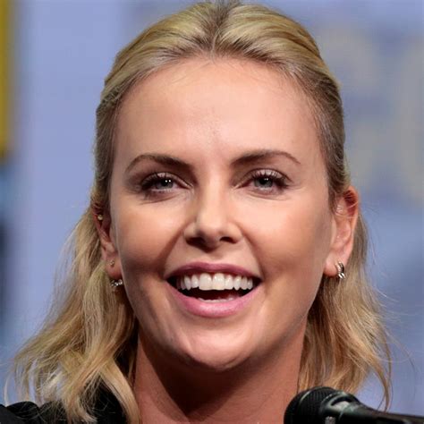 charlize theron net worth height age bio facts dead