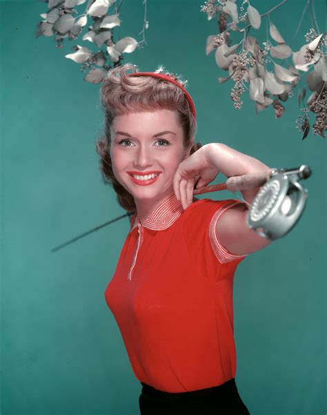 Debbie Reynolds Uma Representante Da Era De Ouro De Hollywood