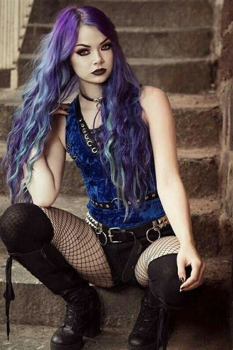 Pin By Mickey Mouse On Gothic Girls Gothic Fashion Gothic Outfits