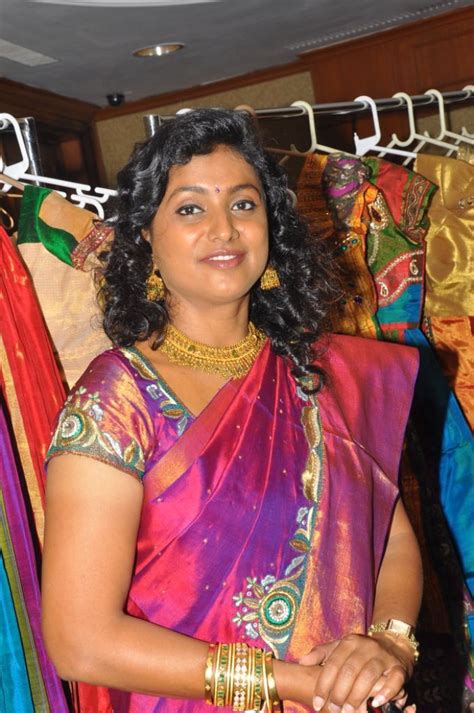 tamil actress wallpapers roja actress at chettinad s