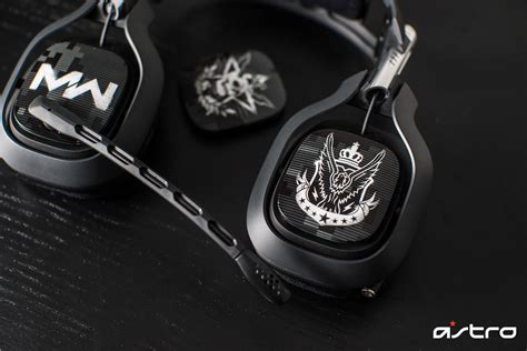 amp up your game with the call of duty® modern warfare® a40 speaker