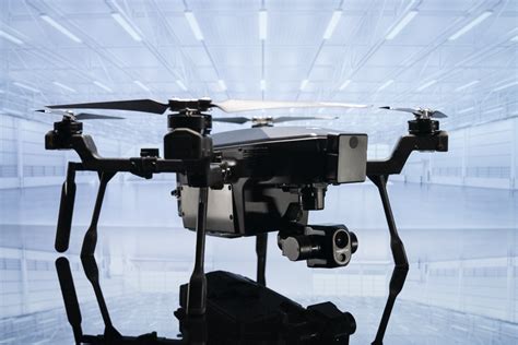 teledyne flir debuts siras drone  public safety  industrial inspection uas vision