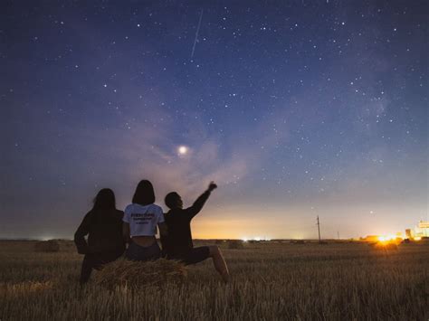 Get Starry Eyed With Our Top Tips On How To Enjoy The Sky At Night