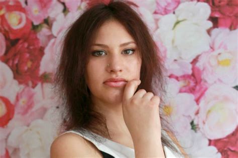 Ukrainian Single Anna Grey Eyes 25 Years Old Id149356