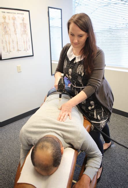 the activator method chiropractic and massage in gresham chiropractic