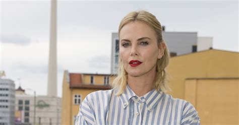 charlize theron dishes on sex scenes with men and women