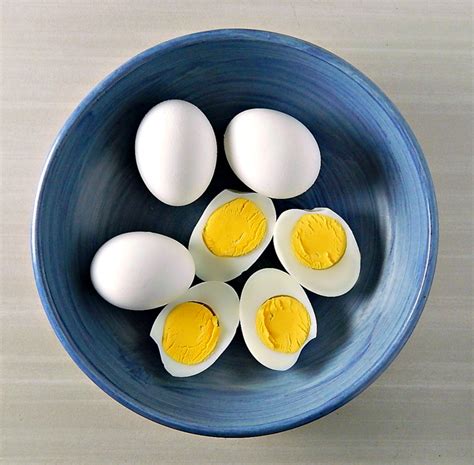 basic hard boiled eggs frugal hausfrau