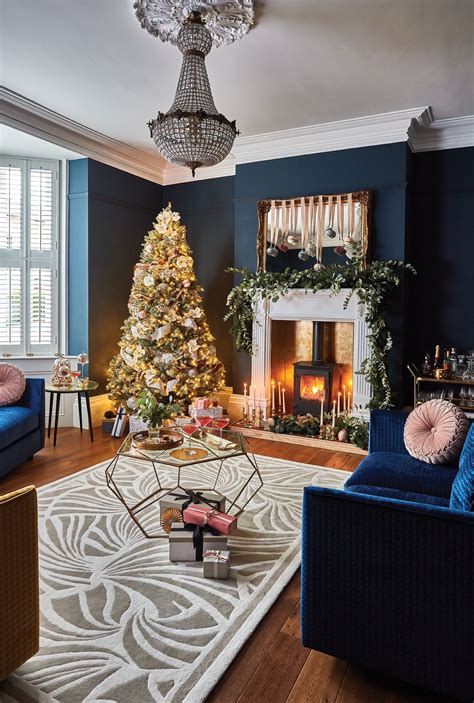 christmas decor trends  pinching  festive instagrammers