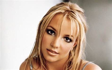 the best bloggers profile picture and video britney spears