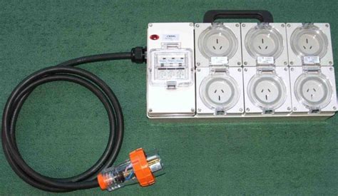 industrial power board  amp  phase supply     outlets