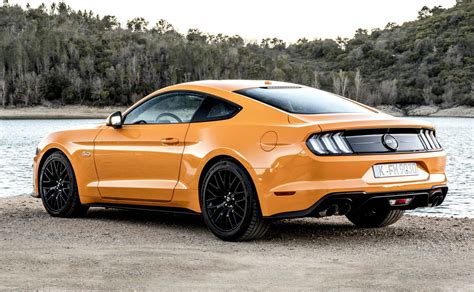 ford mustang fastback gt   topgear