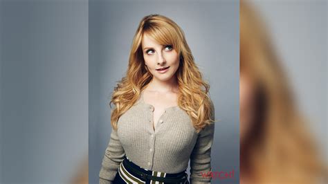 Melissa Rauch Of The Big Bang Theory Is Mesmerizing In