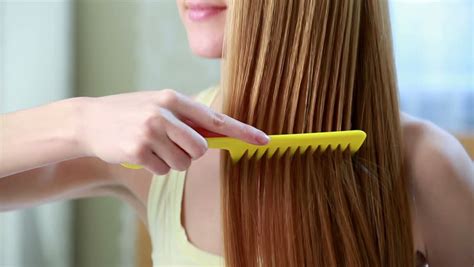 combing prevents hair loss    combing techniques