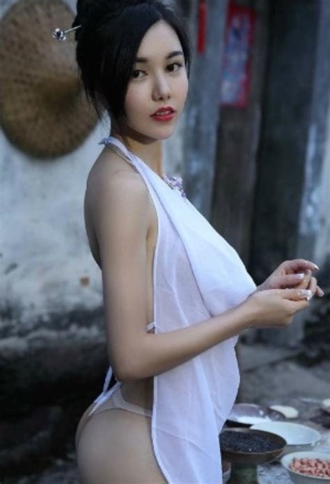 These Village Girls In China Are Sexier Than Victoriaâ€™s