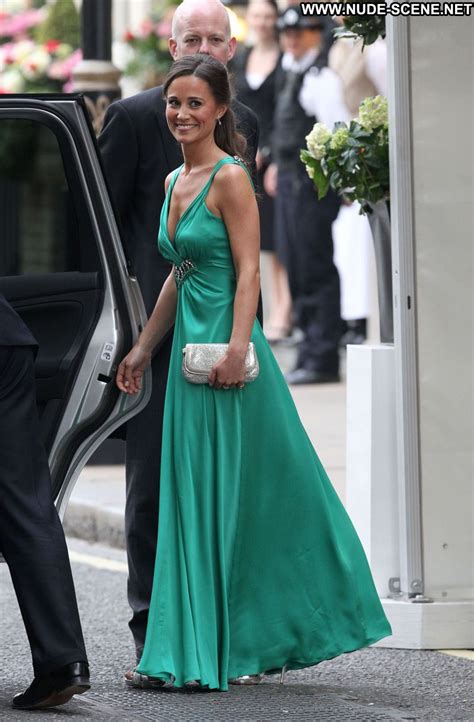 Pippa Middleton Nude Sexy Dress Posing Hot Posing Hot Hot Celebrity