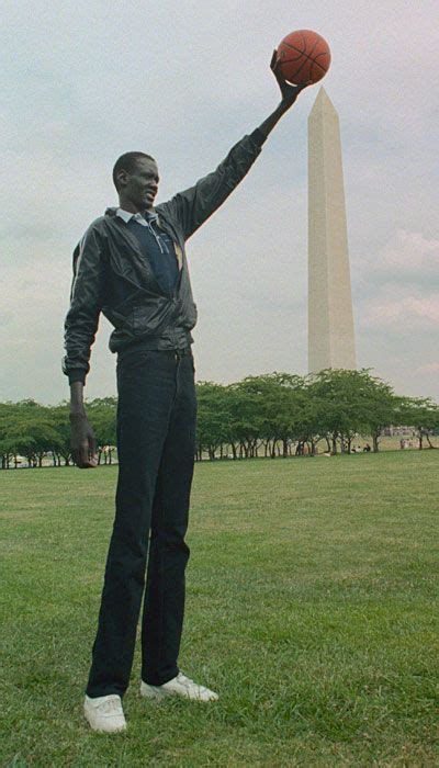 manute bol manute bol basketball players nba