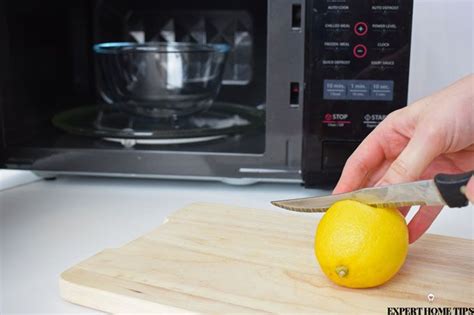clean  microwave top  methods expert home tips