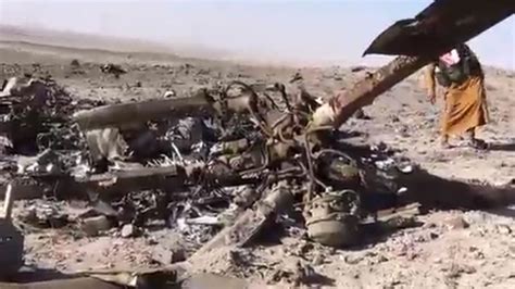 isis filmed dead pilot s body still in his parachute next to wreckage