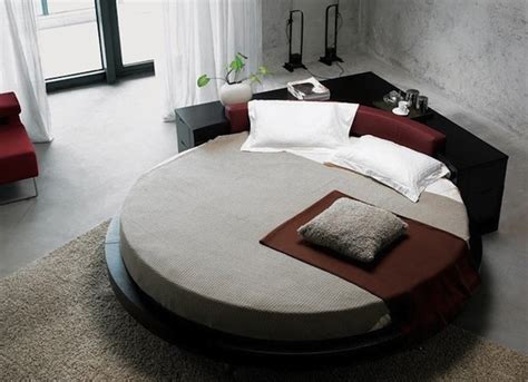 plato round bed by vig