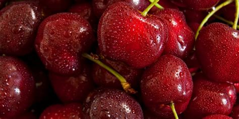are cherries keto eating fruit on the keto diet