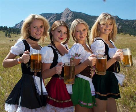 How To Enjoy Oktoberfest Oktoberfest Woman German Beer Girl Oktoberfest