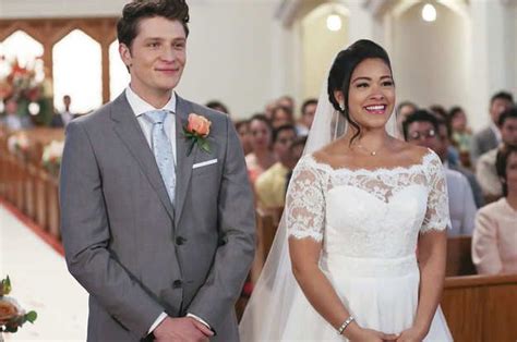 We Know What Your Relationship Status Will Be In 2017 Jane The Virgin